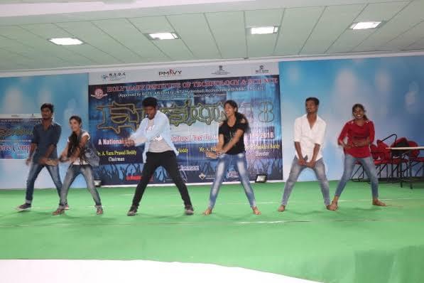 HITS General photo 4